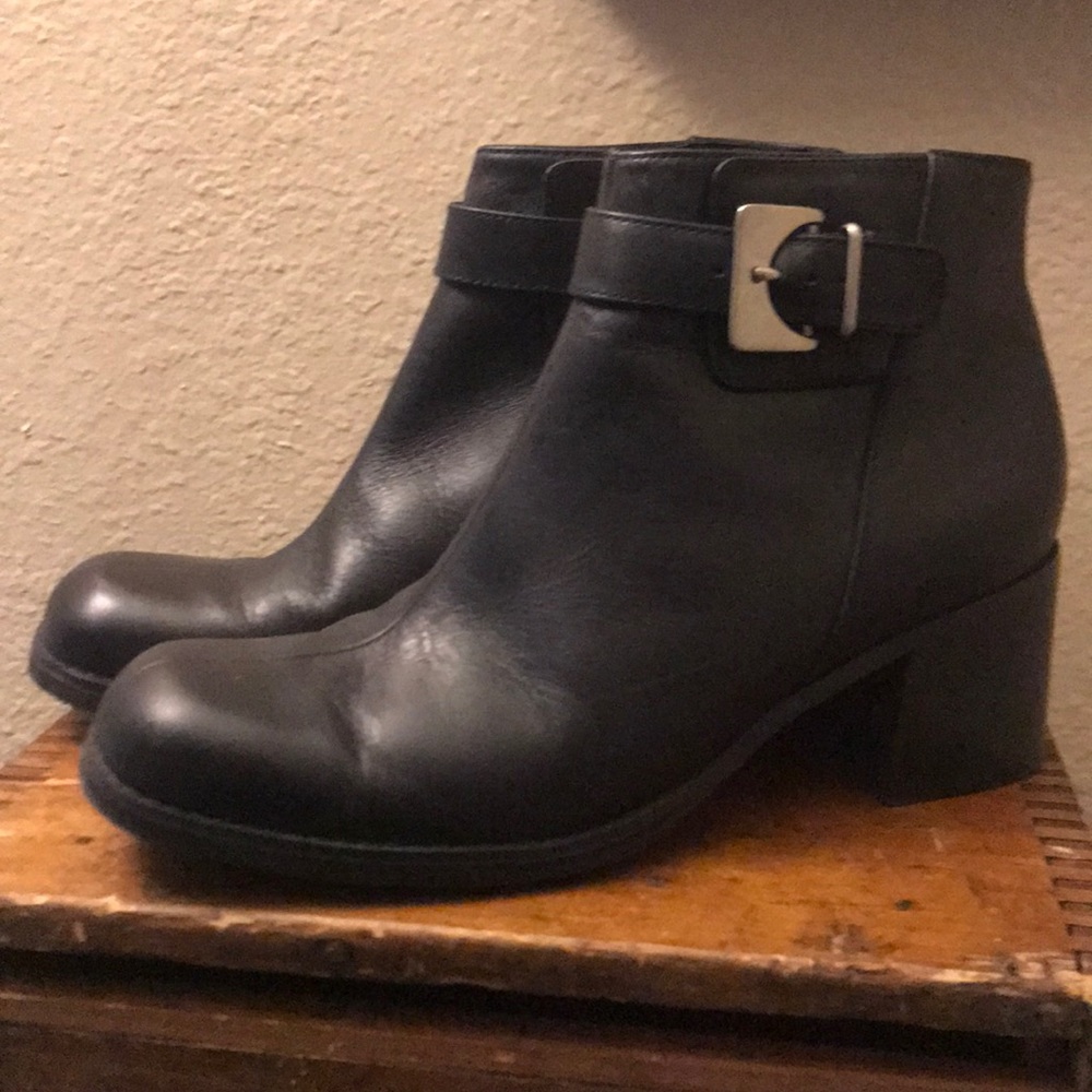NW Nine West Boots